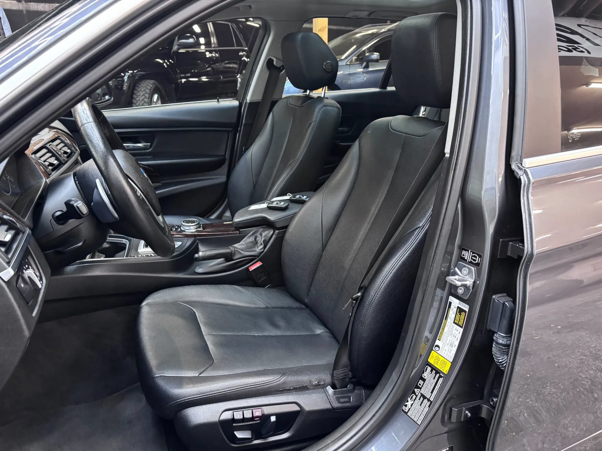 Used 2015 BMW 328d xDrive Wagon AWD/4WD image 9