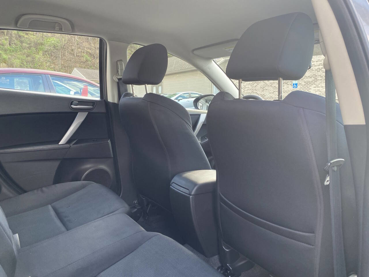 Used 2011 MAZDA MAZDA3 s Sport FWD image 20