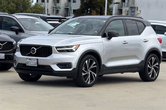 Used 2019 Volvo XC40 T5 R-Design AWD/4WD image 7