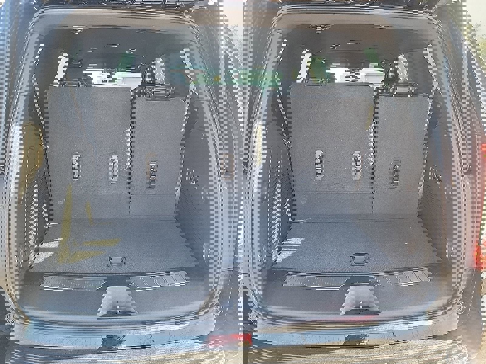 Used 2022 GMC Yukon Denali image 8