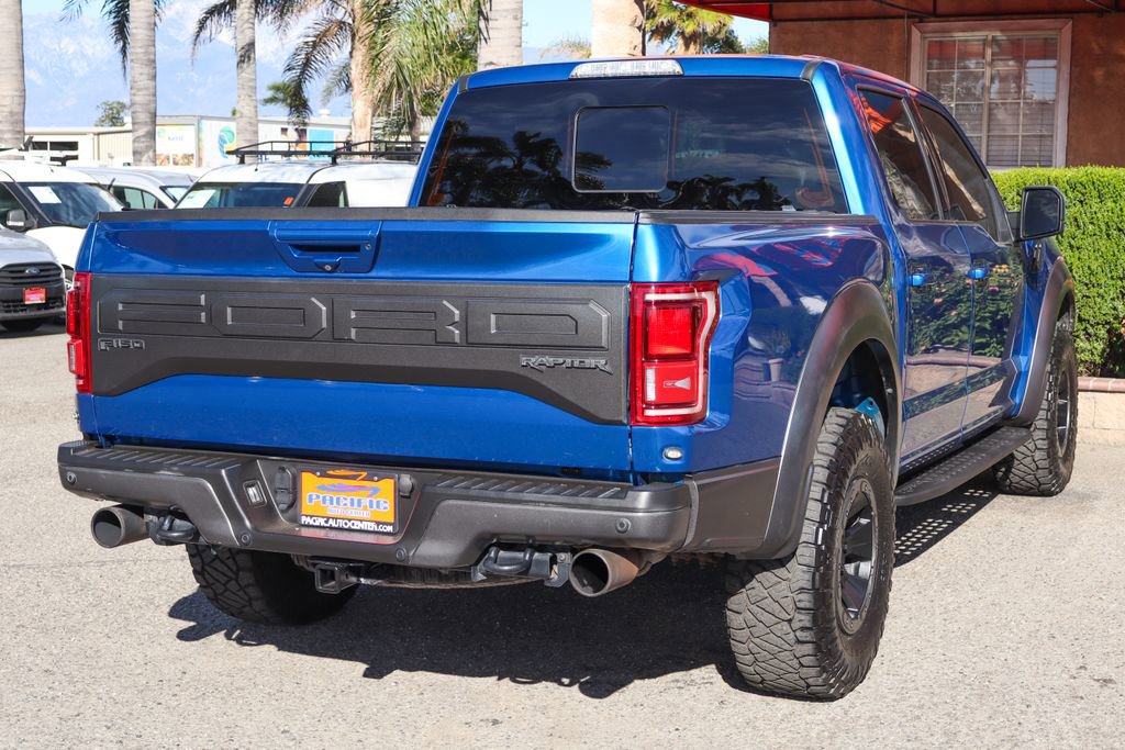 Used 2018 Ford F150 Raptor w/ Equipment Group 802A Luxury image 11