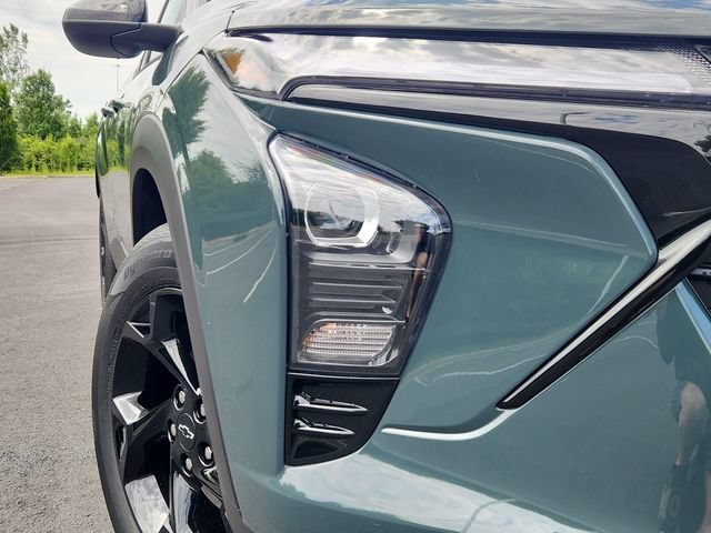New 2026 Chevrolet Trax LT w/ Driver Confidence Package FWD image 9