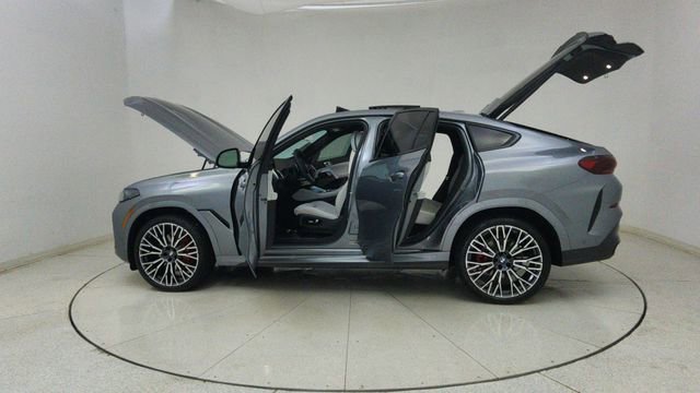 Used 2026 BMW X6 xDrive40i w/ Climate Comfort Package image 78