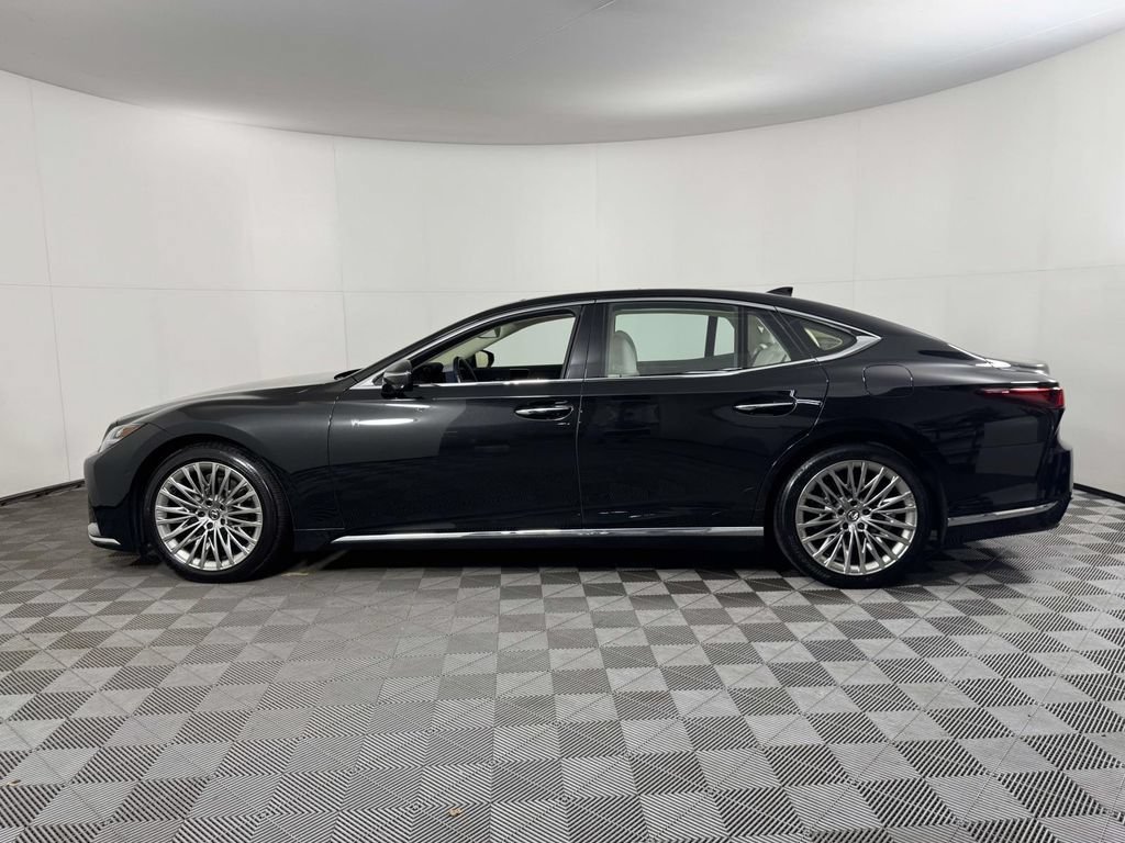 Used 2024 Lexus LS 500 AWD w/ Interior Upgrade Package image 11