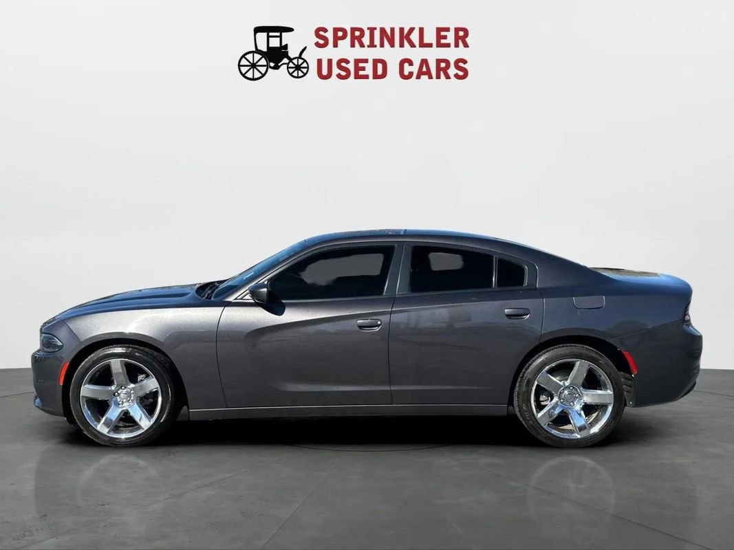 Used 2020 Dodge Charger SXT w/ Leather Interior Group RWD image 14