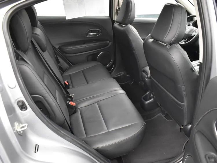 Used 2020 Honda HR-V EX-L image 17