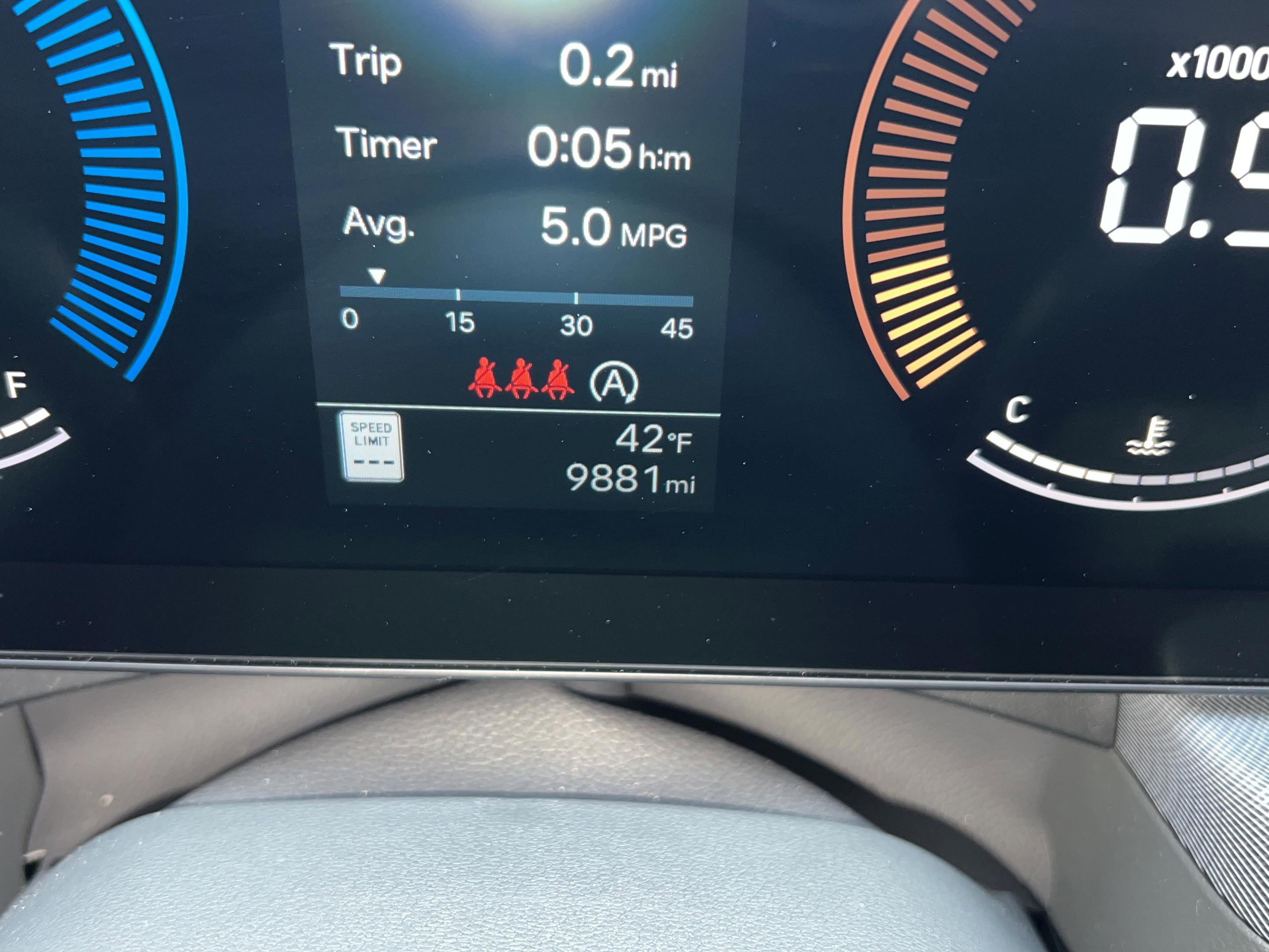 Certified 2025 Hyundai Sonata SE image 13