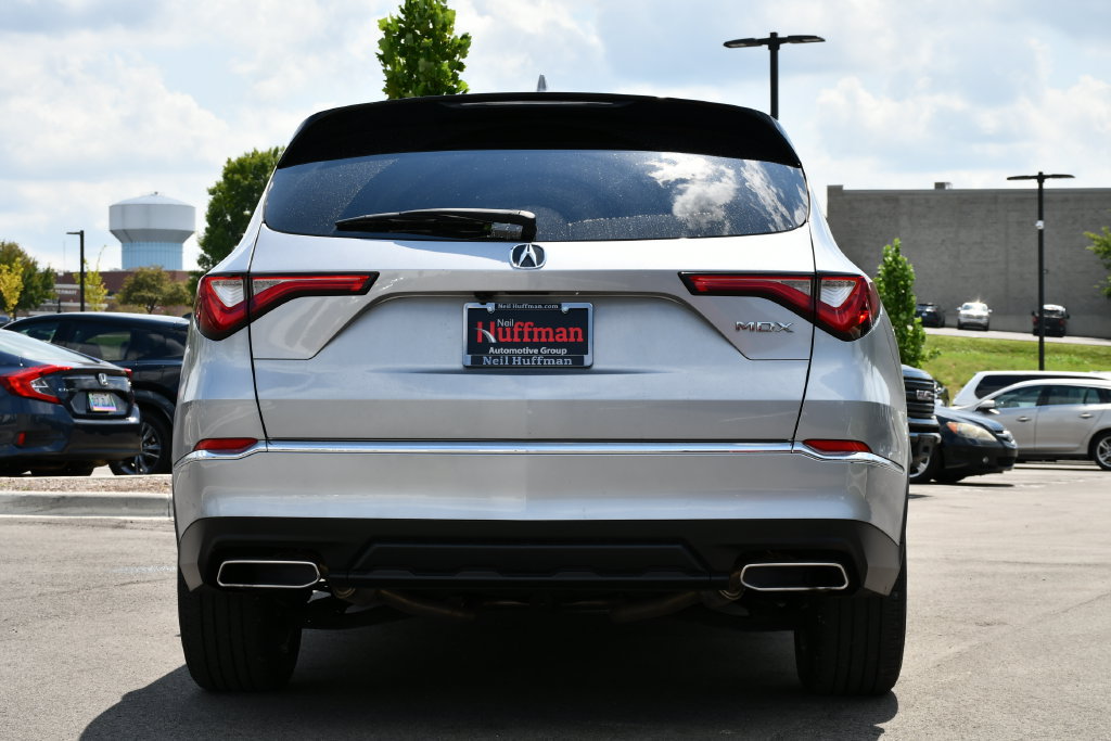 Used 2023 Acura MDX FWD image 8