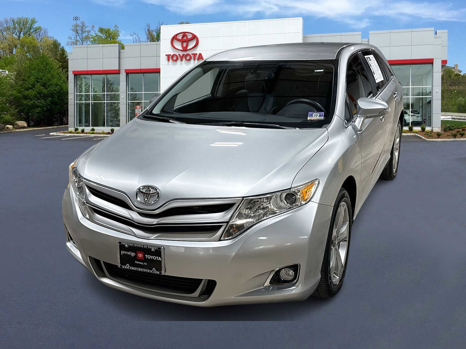 Used 2015 Toyota Venza XLE video 1