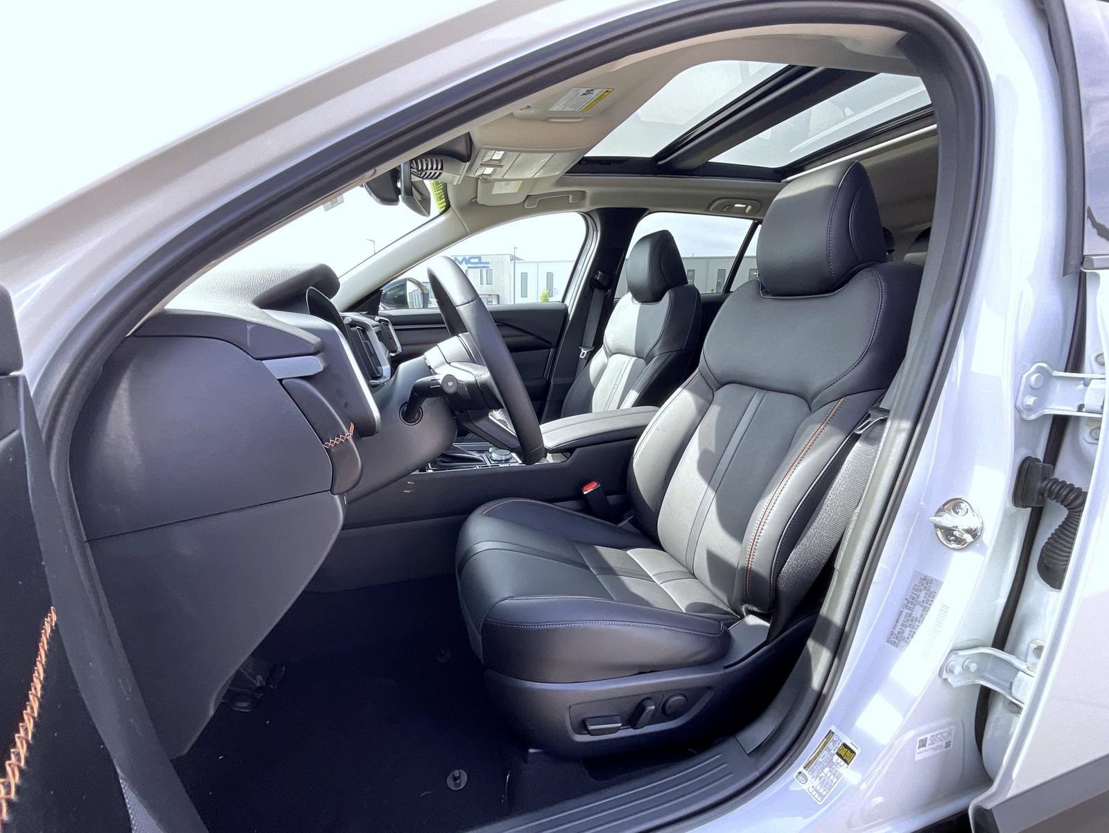 New 2026 MAZDA CX-50 AWD 2.5 Hybrid w/ Weather Package image 11