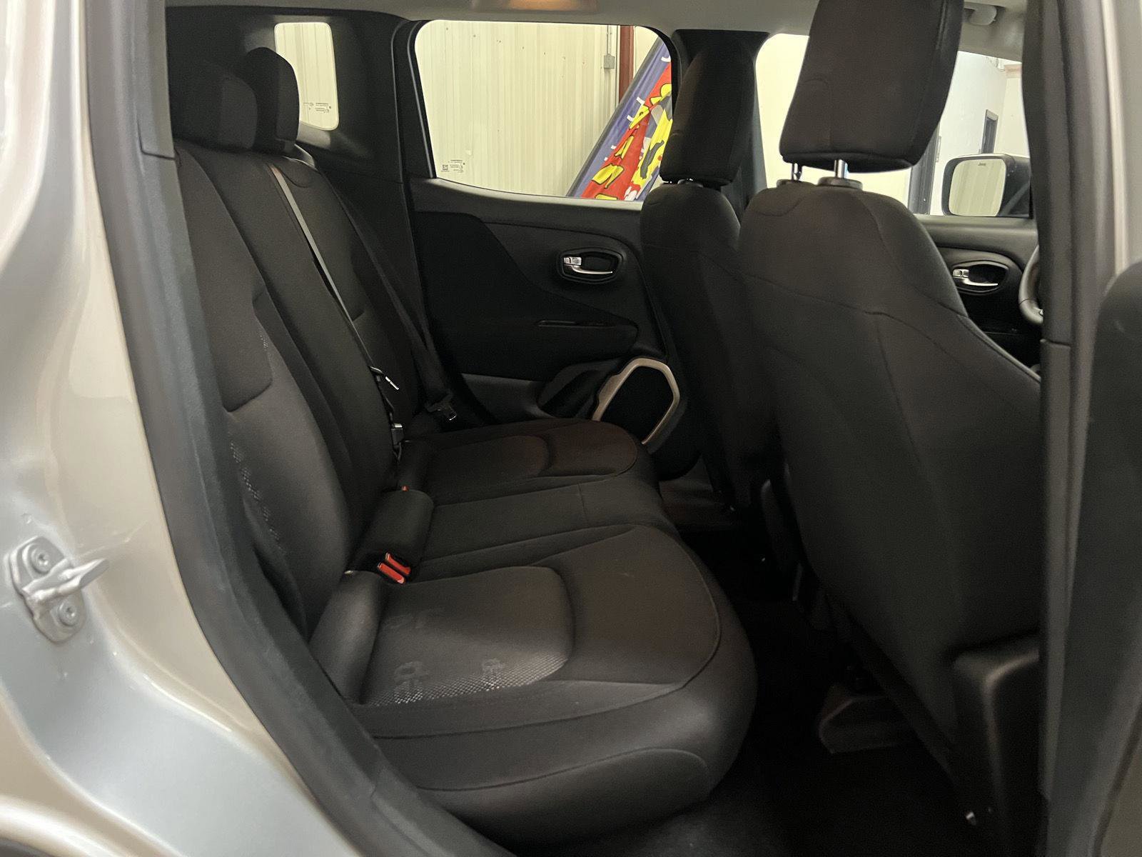 Used 2017 Jeep Renegade Sport w/ Power & Air Group image 30