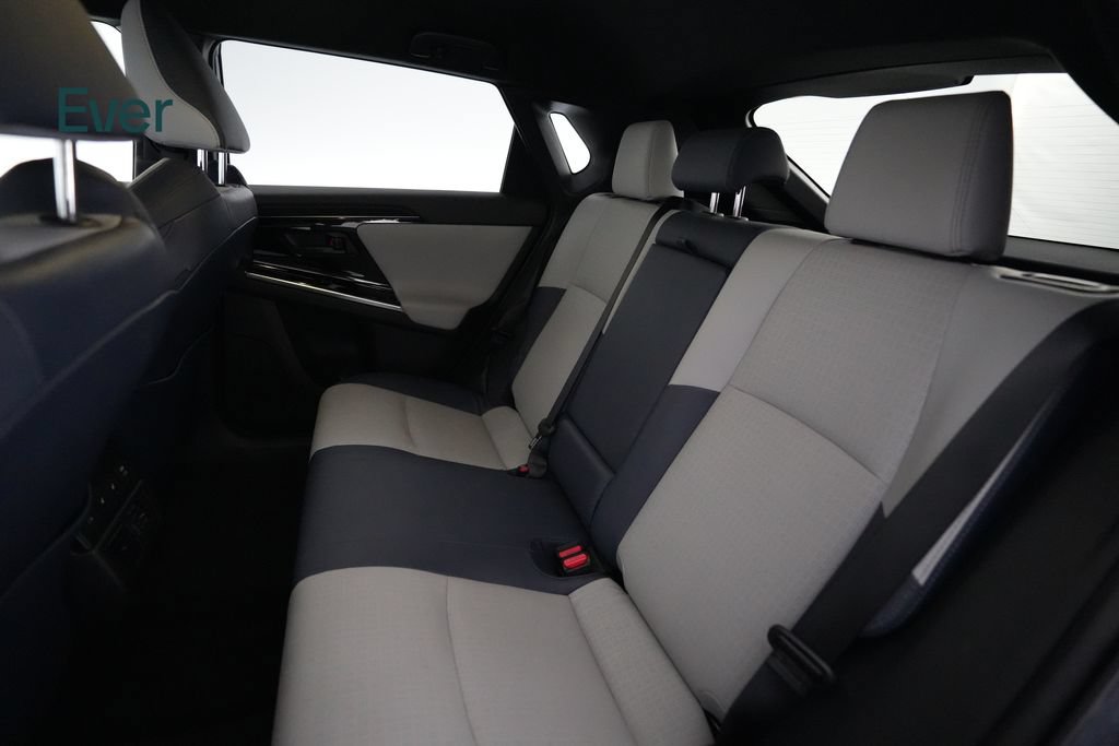 Used 2023 Subaru Solterra AWD image 22