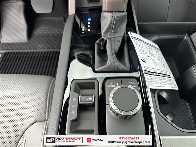 Used 2025 Toyota Sequoia Limited image 18