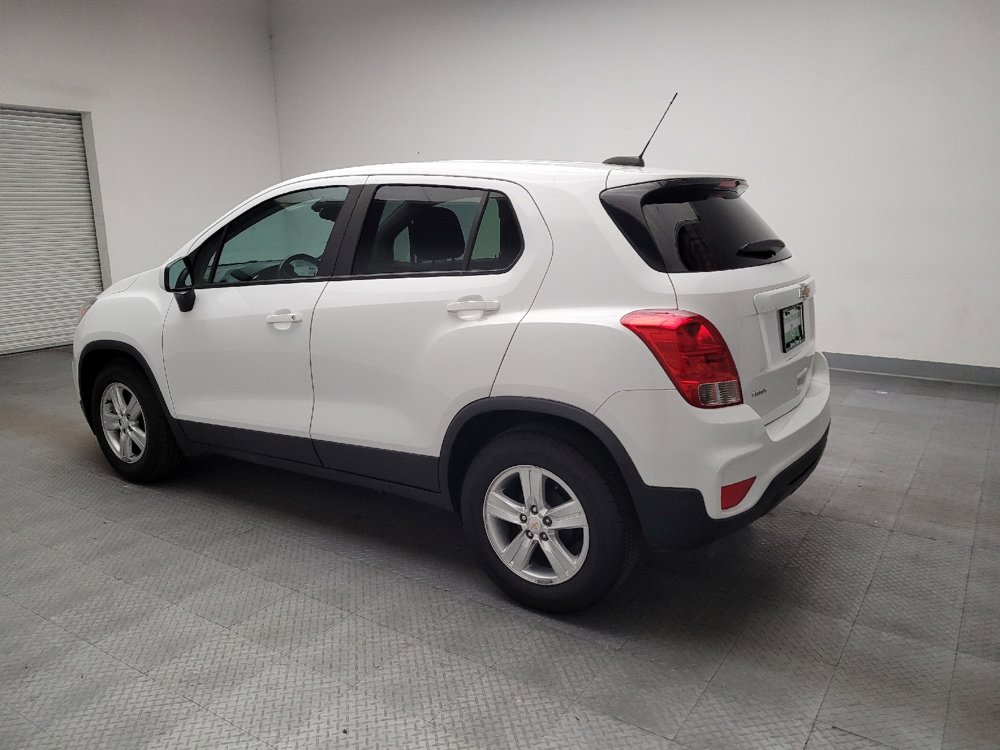 Used 2020 Chevrolet Trax LS w/ Tint and Cruise Package FWD image 3