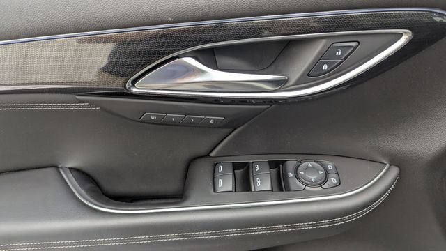 Certified 2023 Buick Envision Essence FWD image 26