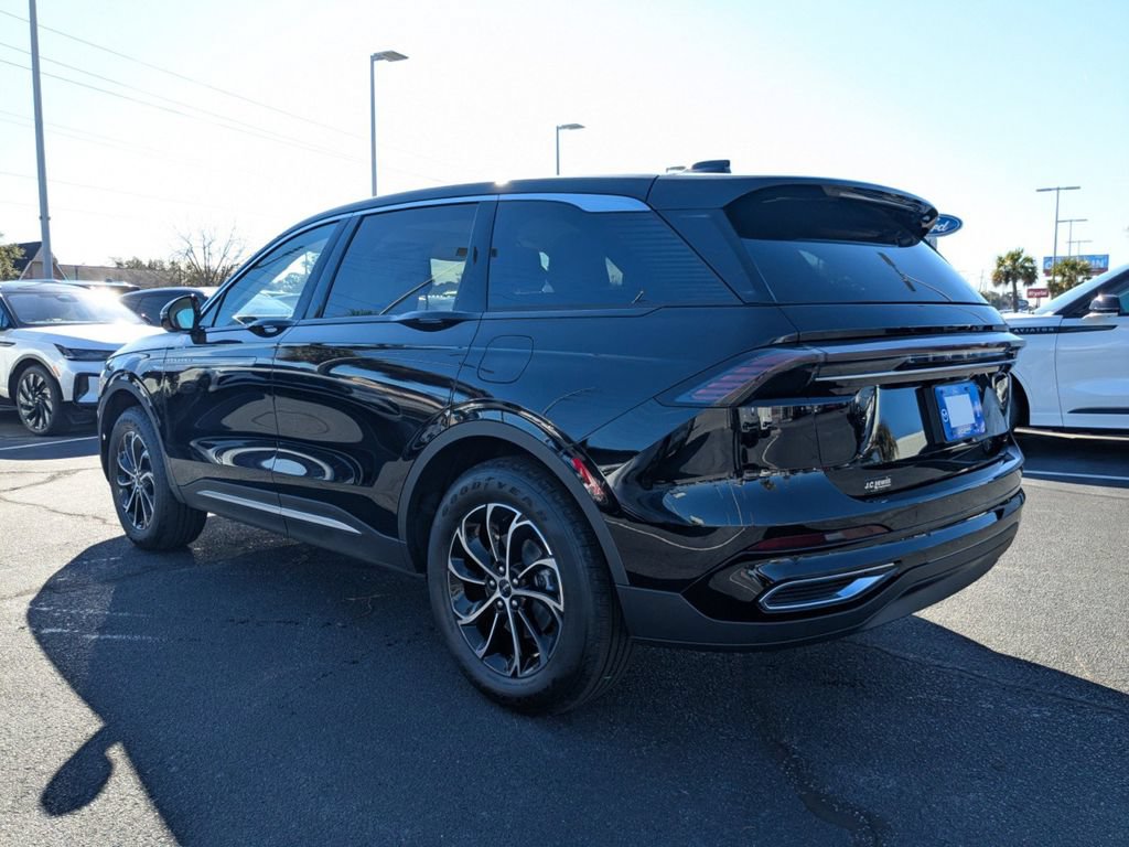 New 2026 Lincoln Nautilus Premier w/ Equipment Group 102A AWD/4WD image 6