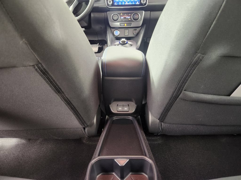 Used 2025 Nissan Leaf S FWD image 18