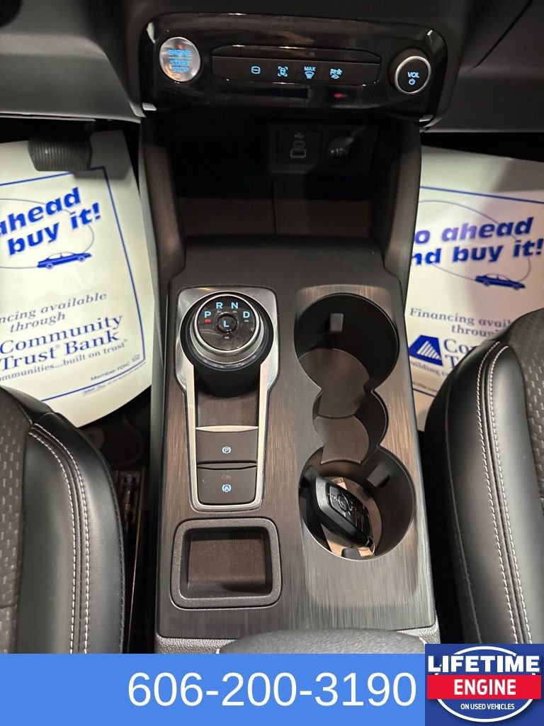 Used 2024 Ford Escape SE image 23