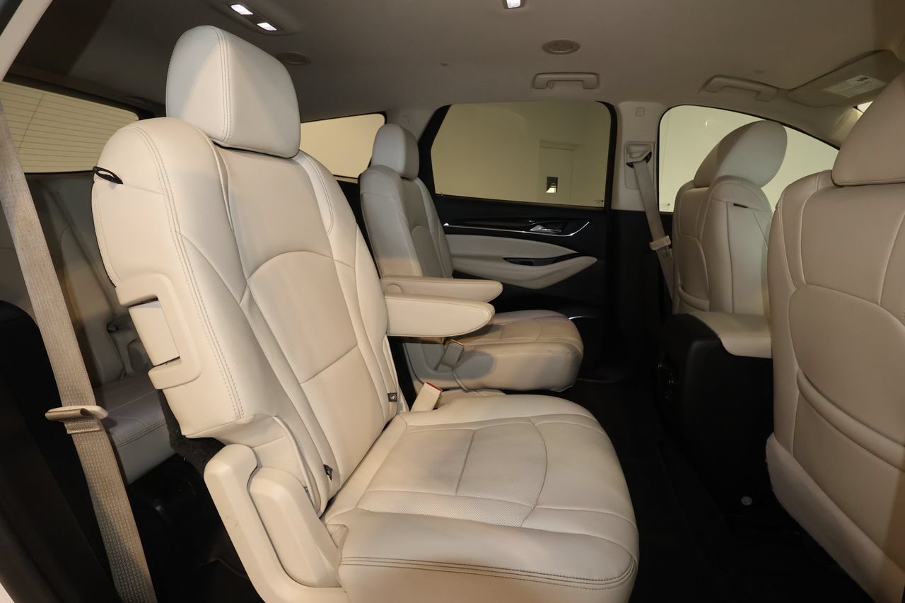 Used 2024 Buick Enclave Essence w/ Sport Touring Edition AWD/4WD image 26