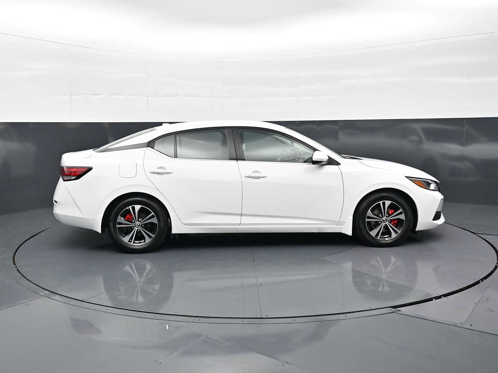 Used 2023 Nissan Sentra SV w/ All-Weather Package FWD image 4