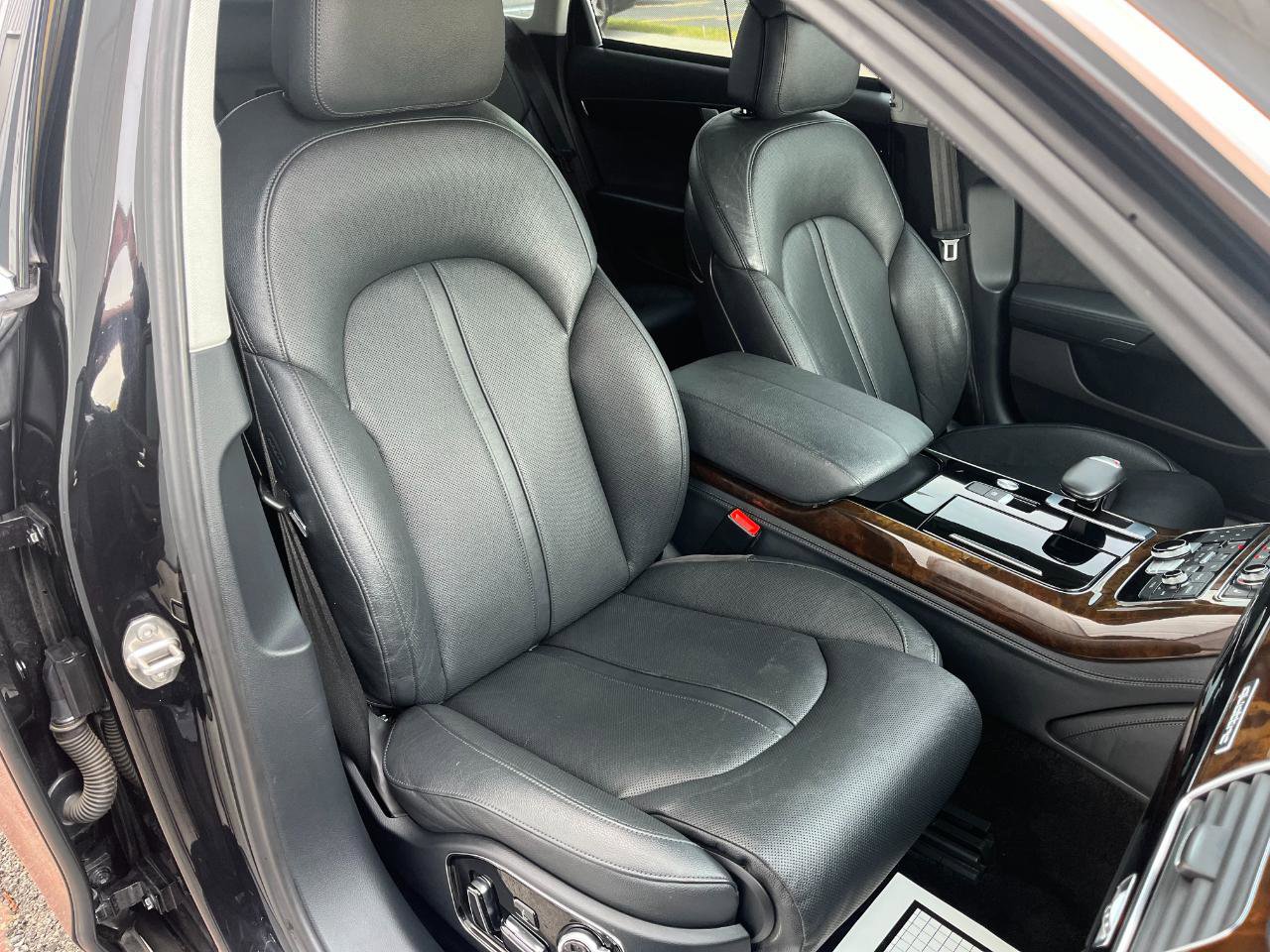 Used 2015 Audi A8 L TDI w/ Premium Package image 24