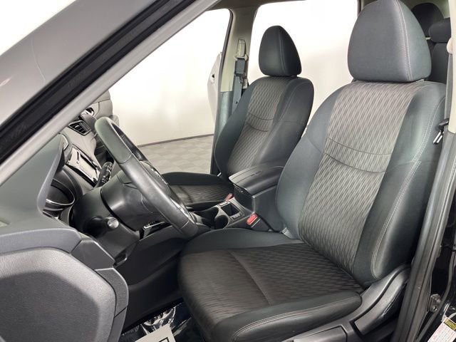 Used 2019 Nissan Rogue S w/ Special Edition Package image 18