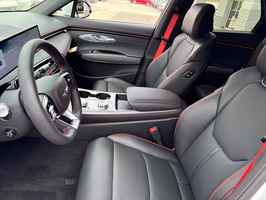 New 2027 Genesis GV70 2.5T Sport Prestige AWD/4WD image 9