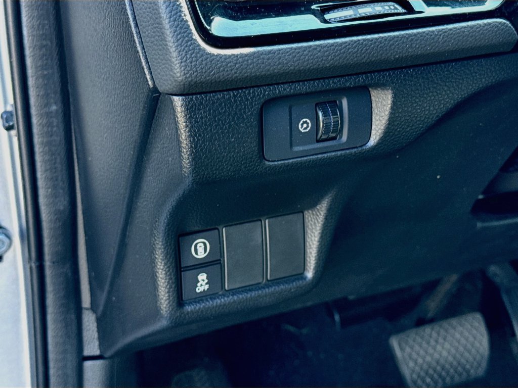 Used 2024 Honda Civic EX-L image 11