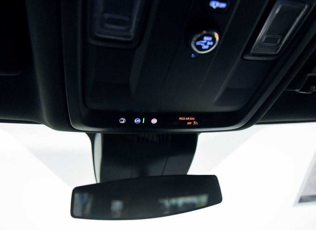 Used 2025 Chevrolet Tahoe LT image 27
