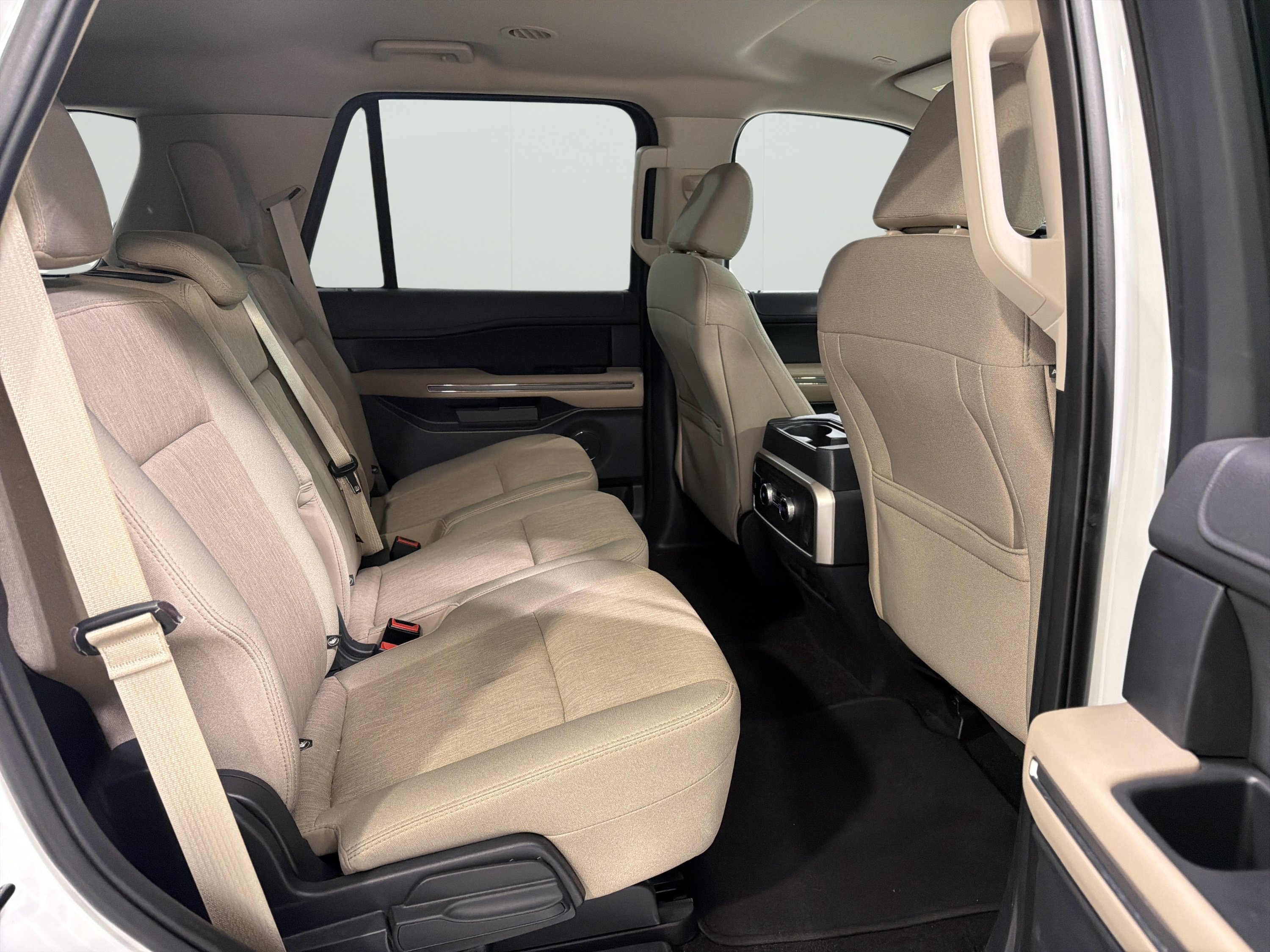 Used 2022 Ford Expedition XLT RWD image 13