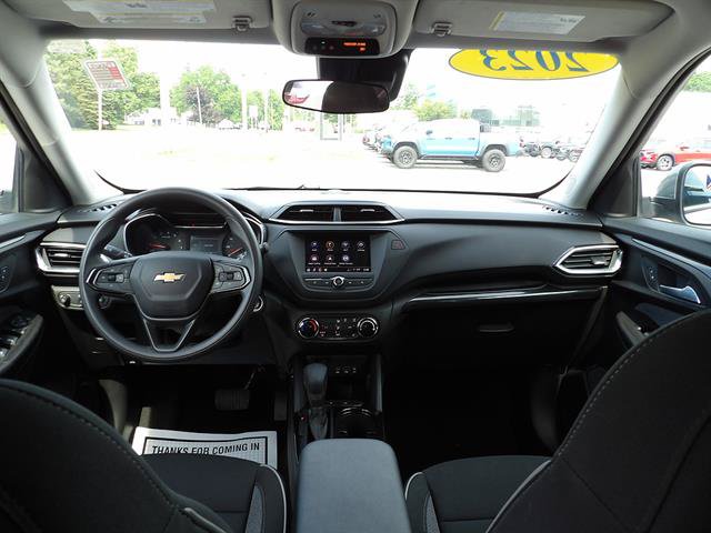 Certified 2023 Chevrolet TrailBlazer LT FWD image 29