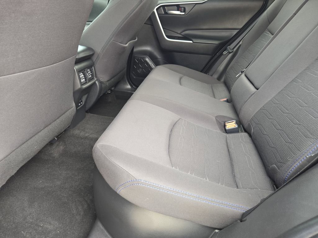 Certified 2022 Toyota RAV4 SE w/ Convenience Package image 32