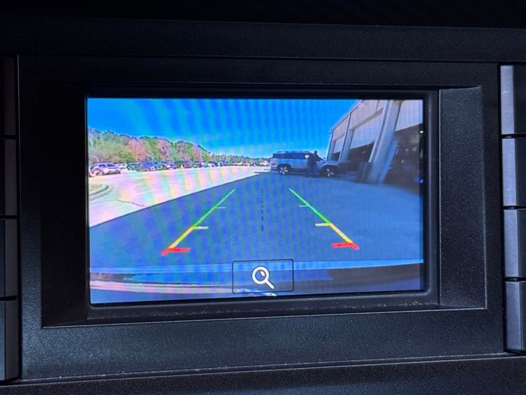 Used 2020 Ford Mustang EcoBoost image 3