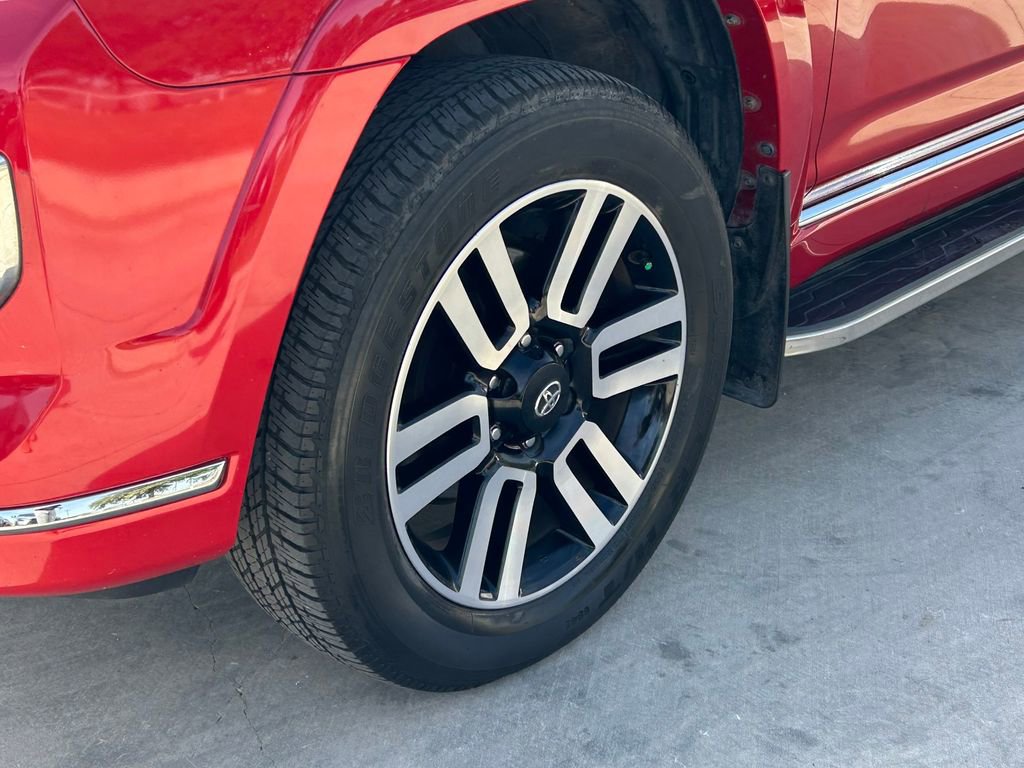 Used 2023 Toyota 4Runner Limited image 9