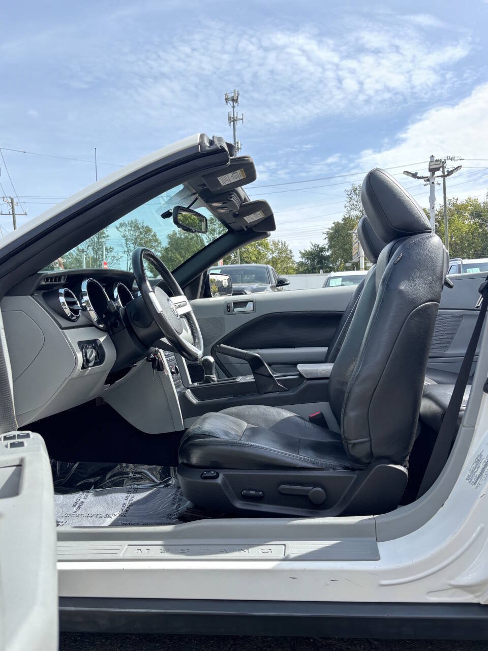 Used 2008 Ford Mustang Premium RWD image 10
