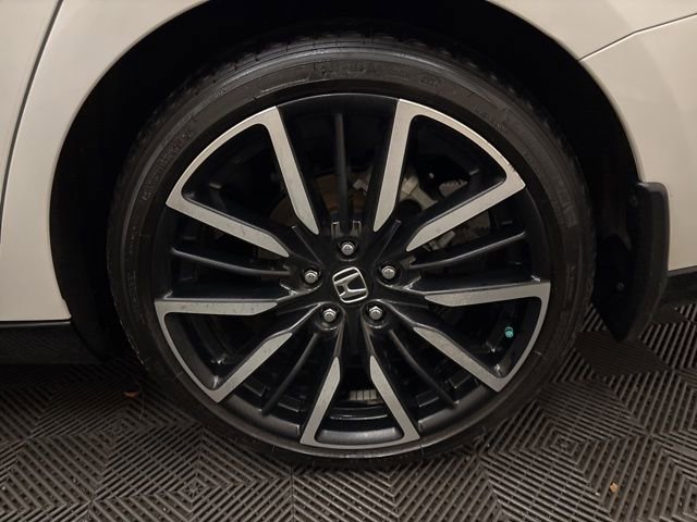 Used 2024 Honda Accord Touring image 28