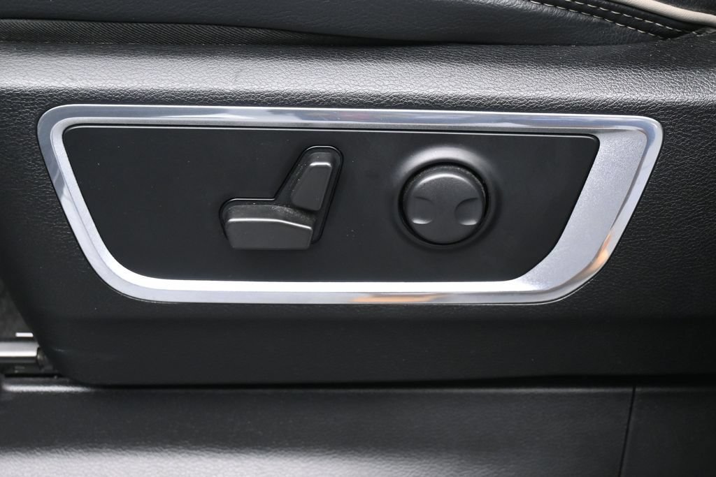 Used 2022 RAM 1500 Laramie RWD image 12