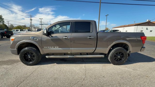 Used 2016 Nissan Titan Platinum Reserve AWD/4WD image 5