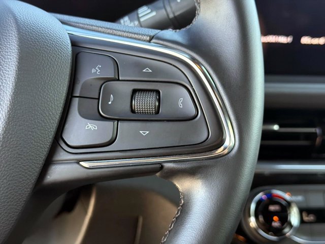 Used 2025 Buick Envista Sport Touring FWD image 25