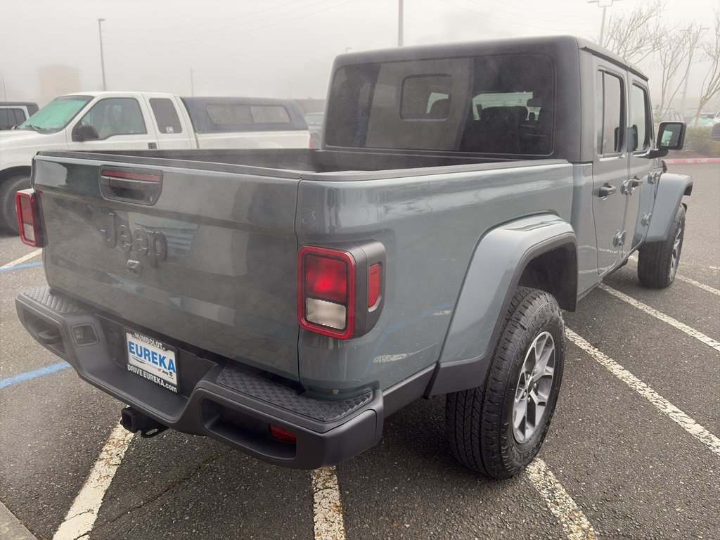 New 2026 Jeep Gladiator Sport AWD/4WD image 22