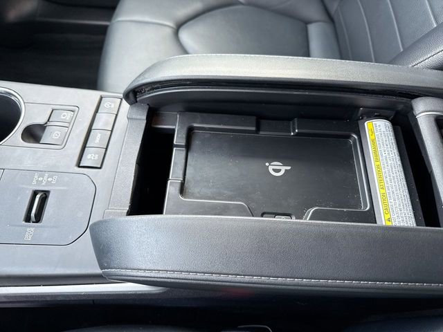 Used 2022 Toyota Highlander XLE image 21