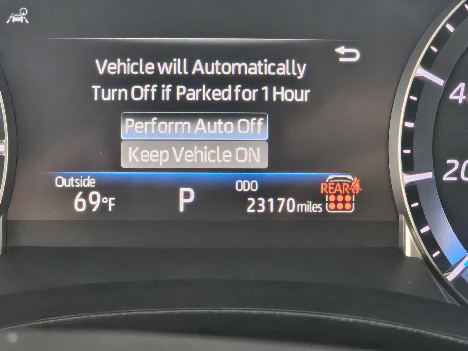 Used 2024 Toyota Highlander LE image 26