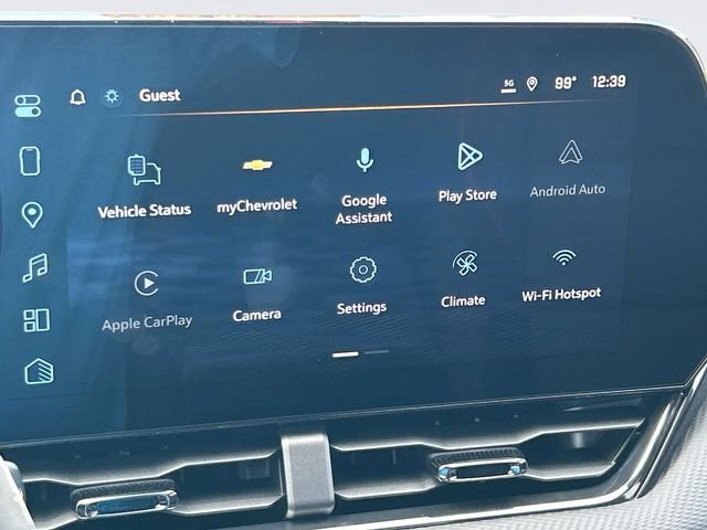 New 2027 Chevrolet Equinox RS w/ Safety and Technology Package FWD image 32