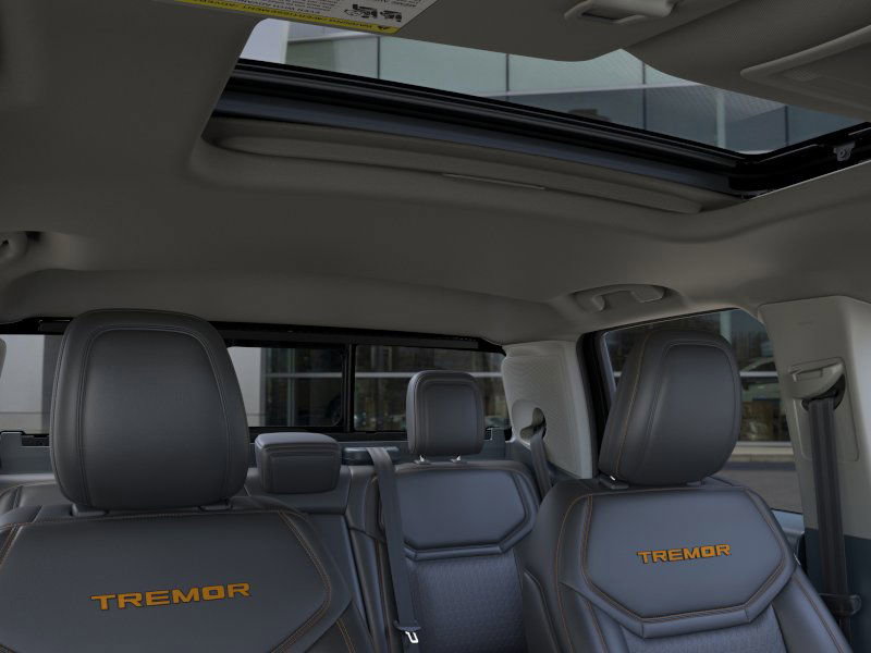 New 2025 Ford Maverick Tremor image 12