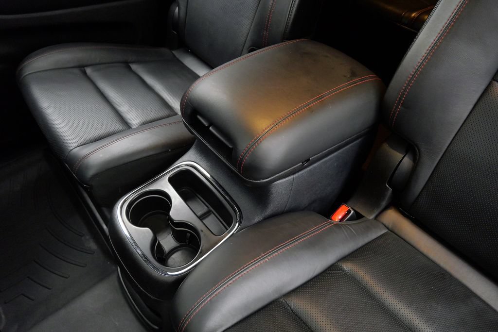 Used 2018 Dodge Durango R/T w/ Technology Group RWD image 21