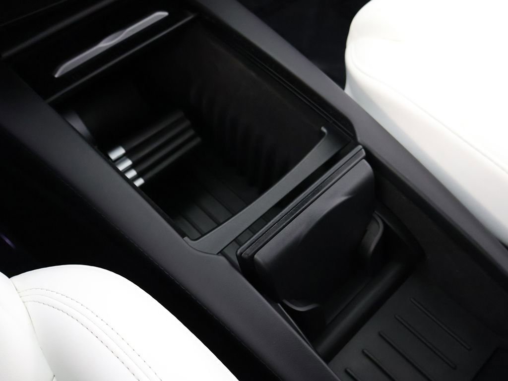 Used 2020 Tesla Model X Long Range image 49