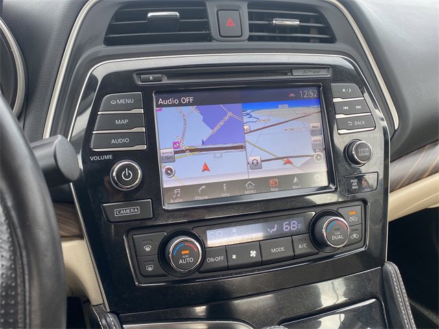 Used 2016 Nissan Maxima Platinum image 26