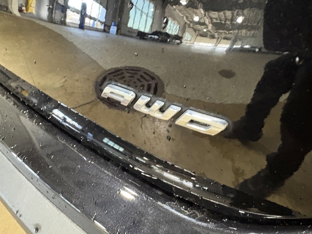 Used 2021 Ford Edge SEL w/ Convenience Package image 27