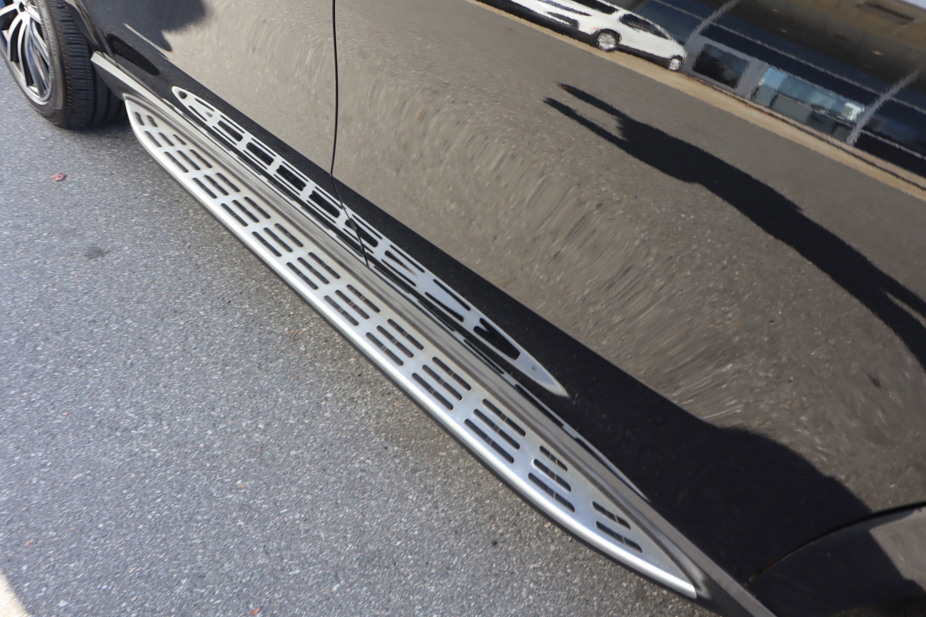 Used 2021 Mercedes-Benz GLS 580 4MATIC image 13