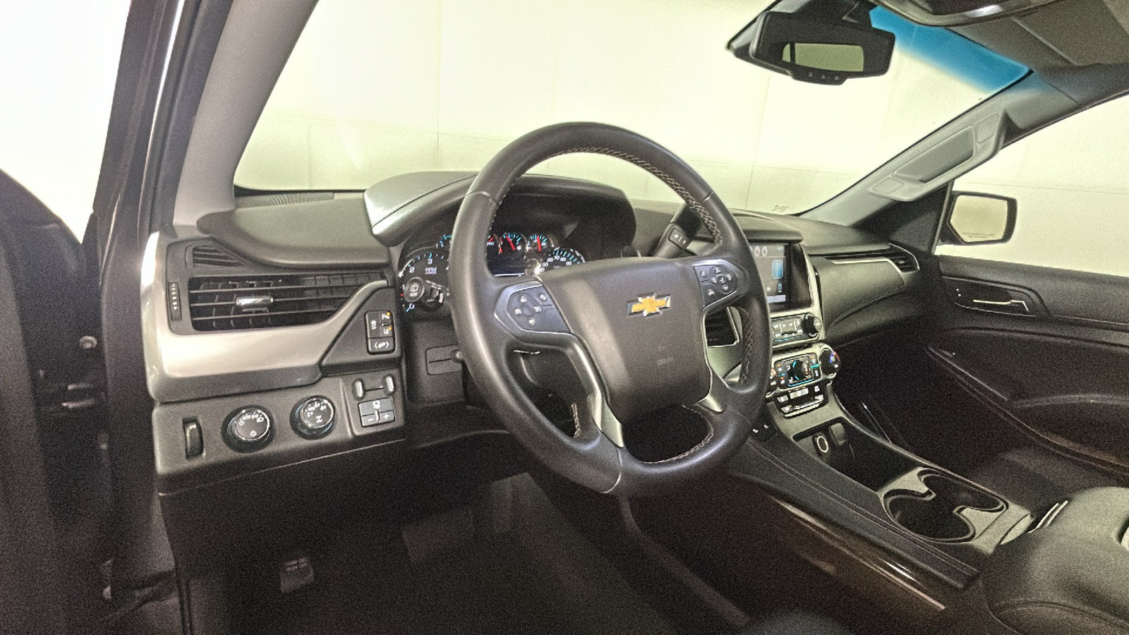 Used 2015 Chevrolet Tahoe LT w/ Max Trailering Package AWD/4WD image 17